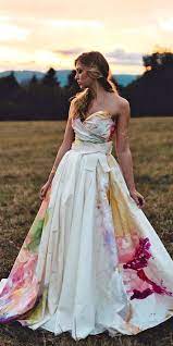 27 Ultra Pretty Floral Wedding Dresses For Brides Wedding Dresses Traditional Wedding Dresses Wedding Dresses Unique