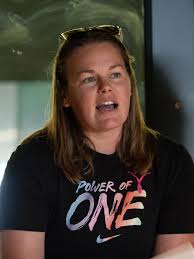 The annual Lights at the Toledo Zoo brought out 500 alumni, family, and  friends for an amazing evening of fellowship and fun. Event attendees  enjoyed an evening filled with food, face painting,