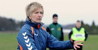 Petra hauser jewelry available at. Fussball Petra Hauser Wird Athletik Trainerin Des Sv Straelen