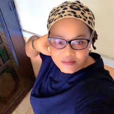 Aloe: the green magic your skin loves! Aloe vera is a powerful natural  healer. It hydrates, calms irritated skin, treats sunburn, and reduces acne  scars. Use fresh aloe or gel without added