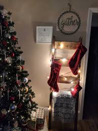 No Fireplace No Problem Blanket Ladder For Your Stockings Easy Christmas Decorations Christmas Crafts Decorations Christmas Stockings Diy