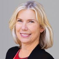 Tina Scull's Instagram, Twitter & Facebook