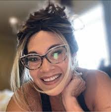 Angela Gallagher's Instagram, Twitter & Facebook