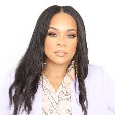 Larhonda Perry's Instagram, Twitter & Facebook