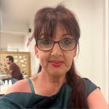 Does anyone else's dog FARK ? ( bark and fart at the same time) as you can  see by the Banana for scale she is very large which equals very large and