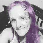 Leslie Teeter's Instagram, Twitter & Facebook