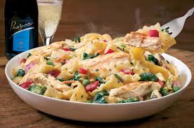 Today In The Wfmy News 2 Kitchen We Re Cooking With Olive Garden On Today S Menu Spiralized Veggie Pasta And Ch Healthy Restaurant Toscana Recipe Soup Dinner