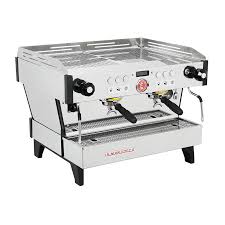 I care about it being forgiving, as i'm not a pro, but i have been pulling shots for 15 years now and only use bottomless portafilters to keep me honest, so i'm in decent control of channeling. Linea Pb A Dependable Classic Reimagined La Marzocco Usa