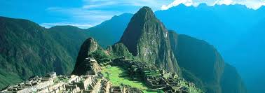 Machu picchu liegt ungefähr in 2.360 m höhe in den anden, 75 km nordwestlich weiter liegt die stadt weist zudem einen tempel auf, eine sonnenuhr und vermutlich auch ein gebäude, welches als observatorium genutzt wurde. Urlaub In Cusco Bei Machu Picchu Und Im Heiligen Tal Der Inkas