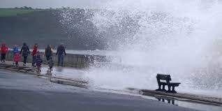 In addition, the meteorological department also issued monsoon rainfall forecast for the weekend and stated that heavy rainfall was likely in several parts of the country. Status Orange Rainfall Warning Issued For Four Counties In Munster