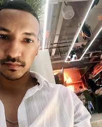 Llewelyn Pillay (@llewelynpillay) • Instagram photos and videos