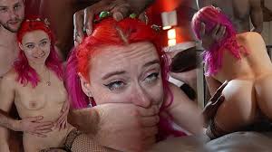 Our friend Maxime Horns caught us while his girlfriend Noochka turns us on  as soon as she wakes up!!