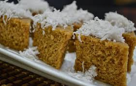Kue apem warna warni ini biasanya di jual di pasar pasar tradisional atau juga di warung warung. Resepi Apam Kampung Gula Merah Sukatan Cawan Savory Snacks Indonesian Desserts Ice Cream Desserts
