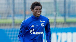 The striker has signed for schalke. Schalke Hoffnungstrager Breel Embolo Das Lacheln Ist Zuruck Goal Com