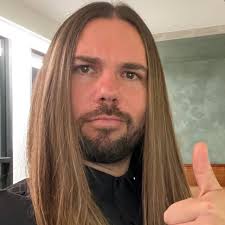 Garth Pratt (@garthpratt) • Threads, Say more