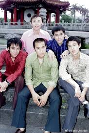 Is it also one of the most common surnames in vietnam, where it is written pham. Cjk8zfviwfobzm