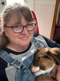 Kristy Sisk's Instagram, Twitter & Facebook