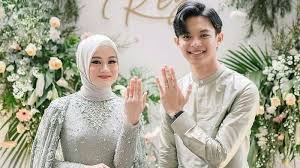 Rey mbayang & dinda hauw label: Akui Sempat Menolak Mentah Mentah Rey Mbayang Dinda Hauw Merasa Takut Hingga Banyak Pikiran Pikiran Rakyat Com