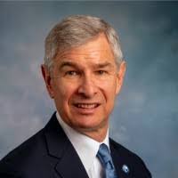 Mark Becker's Instagram, Twitter & Facebook