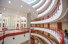 Đồng thời, trường còn là trung tâm nghiên cứu kinh tế chuyên sâu. Top 10 TrÆ°á»ng Ä'áº¡i Há»c Kinh Táº¿ Cháº¥t LÆ°á»£ng Nháº¥t á»Ÿ Viá»‡t Nam