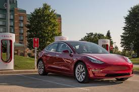 Please keep the content related to the model 3. The Week In Tesla News 2019 Delivery Goal Met Model 3 Performance Boosted Scary Dashcam Video And More News Cars Com