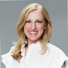 Lesley Butler's Instagram, Twitter & Facebook