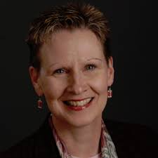 Jean Joyce-Brady (@DeanJeanMCPHS)