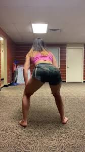 The Sexiest UFC Fighter 🥊 (Only Fans) - Porn - EroMe