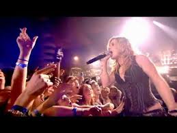 chorus but since you been gone i can breathe for the first time i'm so moving on, yeah, yeah thanks to you, now i get, i get what i want since you been gone. Kelly Clarkson Since U Been Gone Brit Awards 16 02 2006 Youtube