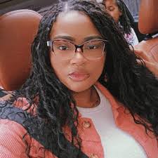 What part-time evening or weekend job opportunities are available in Lee's  Summit for an experienced teacher and caregiver?