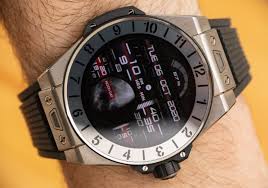 In many respects, hublot big bang e wearers very much fit in the same club as traditional big bang watch wearers. Hublot Big Bang E Smartwatch Review Ablogtowatch