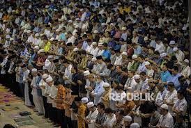 Perlukah Ulang Sholat Jumat Jika Imam Tak Fasih Baca Alquran Republika Online