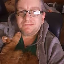 Thực sự có 4 con rồng sống sót và sống cuộc đời còn lại của họ. Cũng có  những con rồng nhỏ hơn sau kích cỡ của mèo.