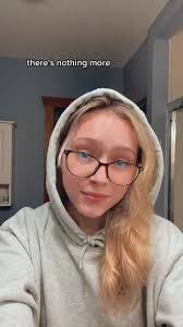 Sydney Geyer's Instagram, Twitter & Facebook