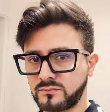 Kukardos siendo domados