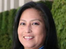 Rosie Tellez's Instagram, Twitter & Facebook