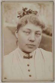 Portrait of Mary Slöör, Axel Gallén´s wife-to-be; print 1 of the photograph  2. (14728530305)