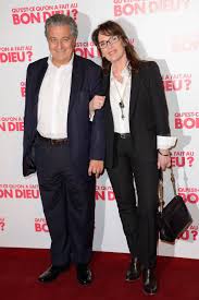 La ville de châtellerault a annoncé, ce samedi matin, la suspension du tournage. L Actrice Etait A L Affiche De Qu Est Ce Qu On A Fait Au Bon Dieu Aux Cotes De Christian Clavier Le Film Est Le Plus Gros Succes Au Box Office Francais En 2014 Puretrend