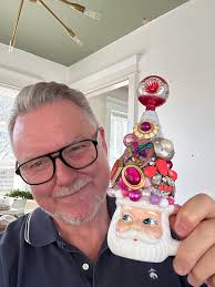 Kick-starting the holidays in style with Lance and David of Parker Kennedy!  Always inspired by their timeless design and vintage charm. And they just  happen to make everything more sparkly✨ Super F.U.N!