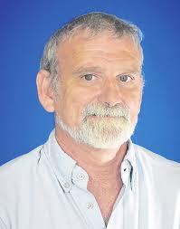 Voter turnout slightly lower than last primary