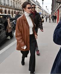 Shop Vintage Collection On Instagram Pending Vintage Brown Oversized Leather Jacket As Seen On Be Brown Leather Jacket Outfit Leather Jacket Outfits Jackets