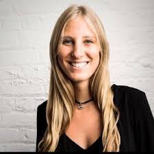 Danielle Berger's Instagram, Twitter & Facebook