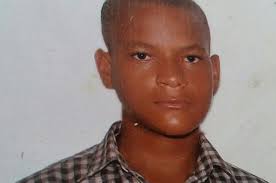 Joven de 18 años se suicida por deuda de 500 pesos. Un joven de 18 años se  quitó la vida al ingerir una sustancia toxica desconocida en la comunidad  Partido, de la