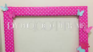 It's simple, easy to make, and it looks amazing. Diy Photobooth Frame For Kids Birthday Or Christening Youtube