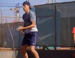 Leo borg is a son of the tennis legend bjorn borg and a promising tennis player himself.credit.casper hedberg for the new york times. Bjorn Borgs Sohn Trainiert Auf Mallorca Bei Rafael Nadal