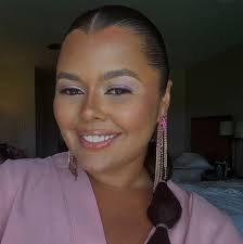 Alondra Peluyera and Arnaldo Vargas's Wedding Website