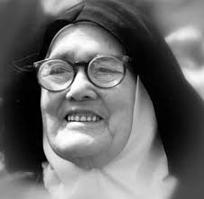 Venerable Maria Lúcia de Jesus Rosa dos Santos (1907-2005)