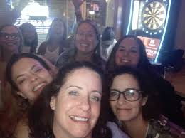 How about those LF Girls! Only met each other tonight. Now all friends! 82,  '88, '91, '94