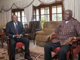 Baringo senator gideon moi was on friday morning installed as a kalenjin elder by a section of baringo senator gideon moi and 17 women leaders today resolved to push for women positions in. Uhuru Visits Moi At Kabarak Holds Meeting With Gideon Africa Tembelea