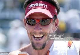 Sean Todd's Instagram, Twitter & Facebook